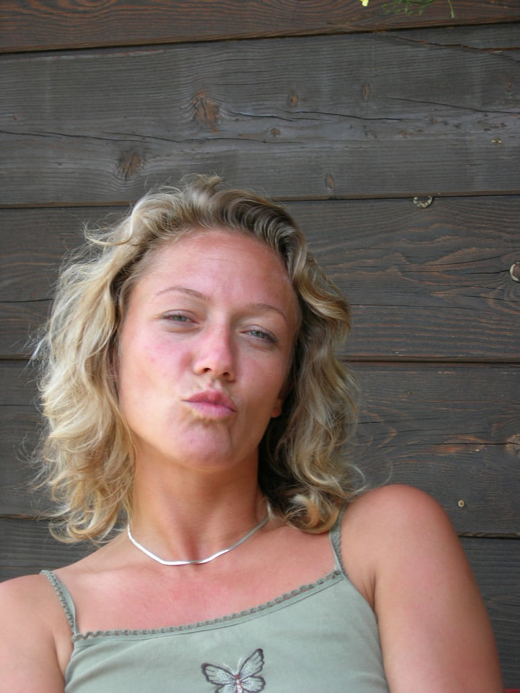 Ihre Mutter milf dumme Hure ist eine exponierte Webwhore cumslut
 #98979681