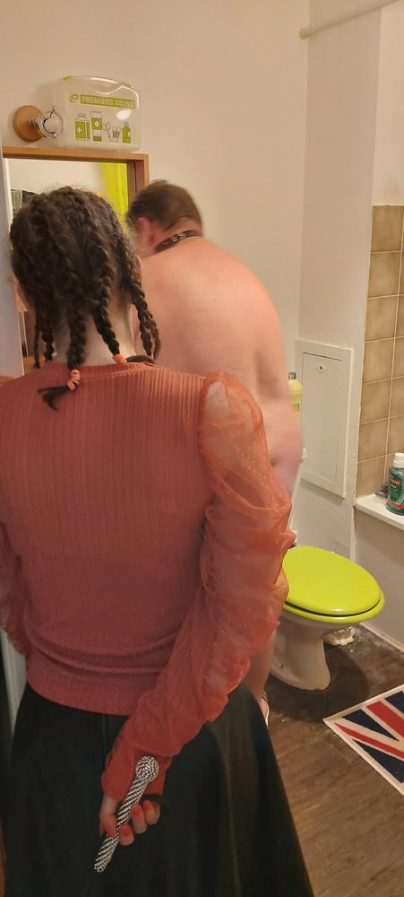 Slave in action ! #81938642