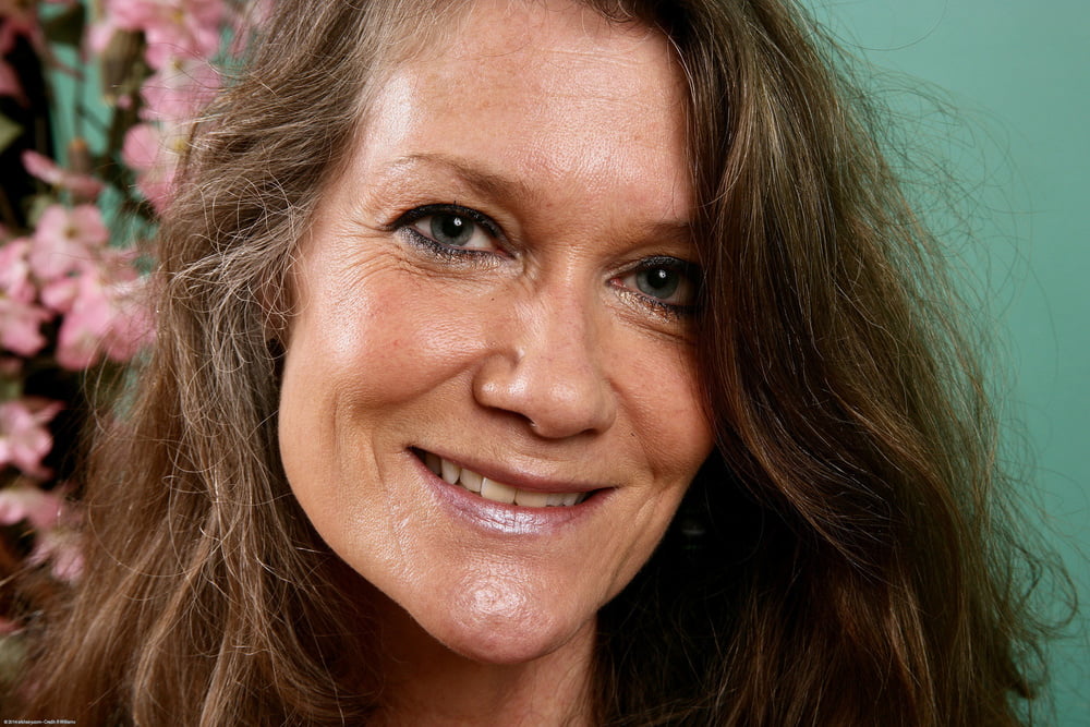 Gilfs and milfs who still have it #105823136