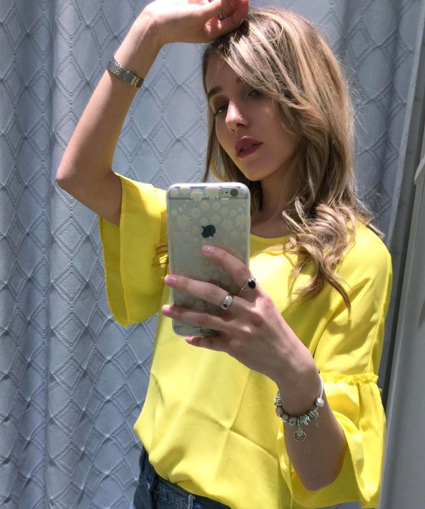 Ambra (la moglie di mike_showsha
 #80057500