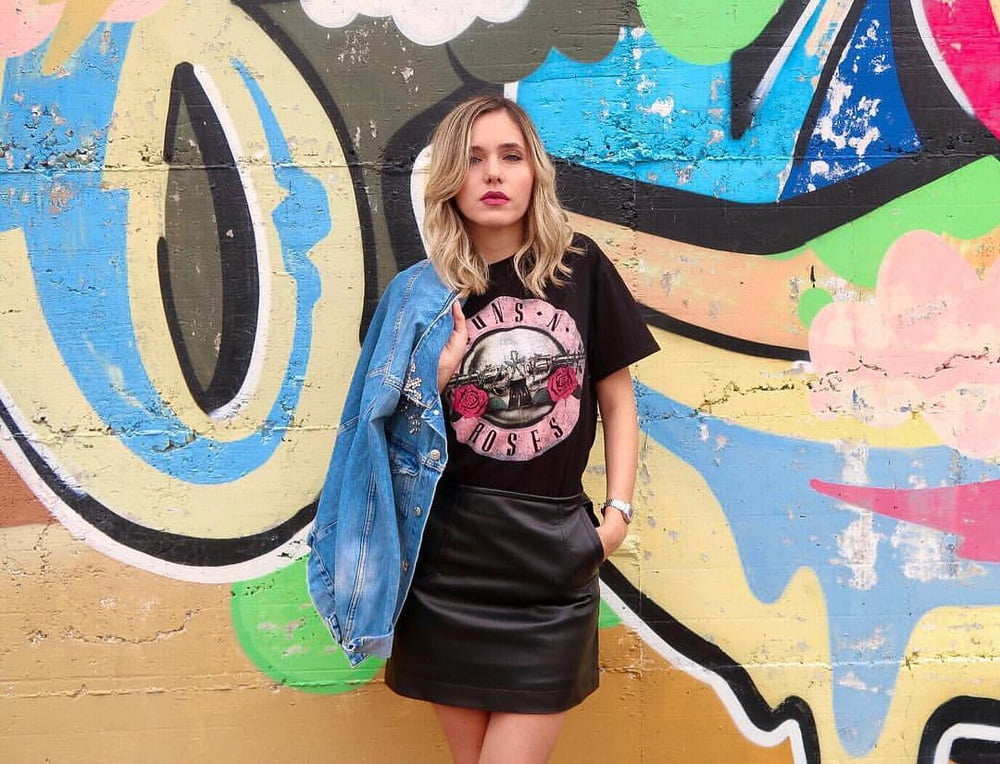 Ambra (la moglie di mike_showsha
 #80057590