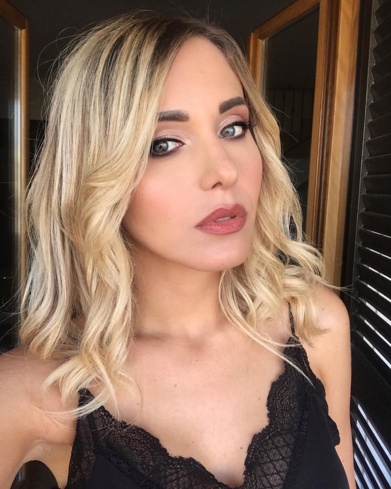 Ambra  (La Moglie Di  Mike_Showsha #80057756