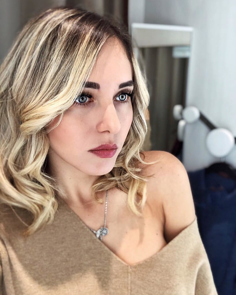Ambra  (La Moglie Di  Mike_Showsha #80057768