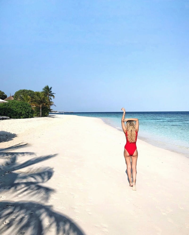 Ambra (la moglie di mike_showsha
 #80057861