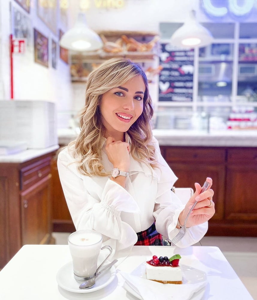 Ambra  (La Moglie Di  Mike_Showsha #80058075