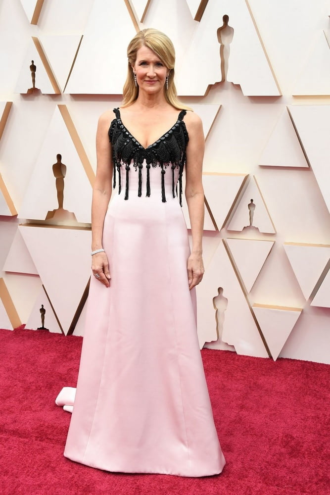 Oscars 2020 Red Carpet #106151297