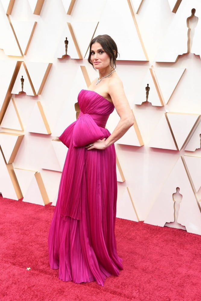 Oscars 2020 Red Carpet #106151317