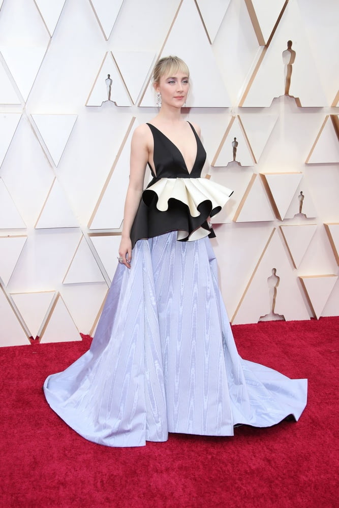 Oscars 2020 Red Carpet #106151389