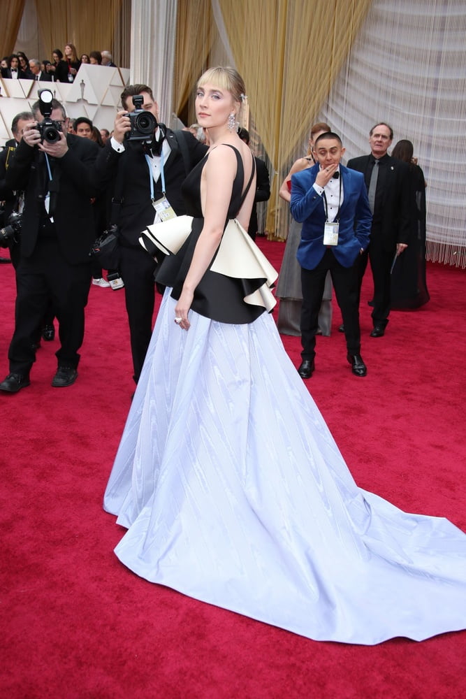Oscars 2020 Red Carpet #106151392
