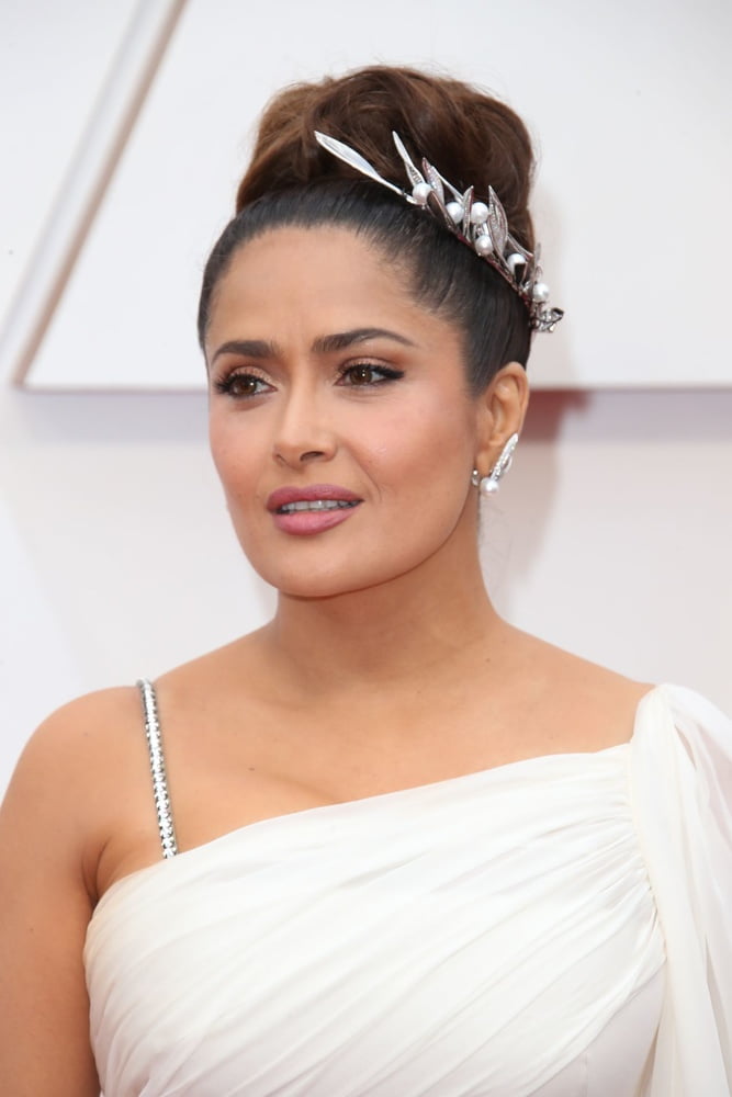 Oscars 2020 Red Carpet #106151393