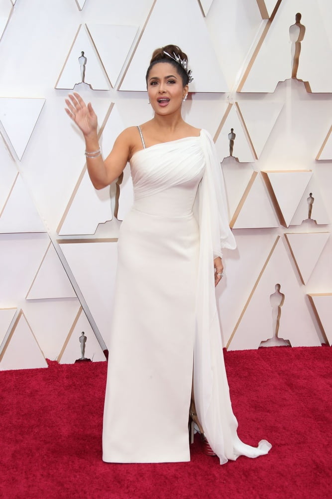 Oscars 2020 Red Carpet #106151396