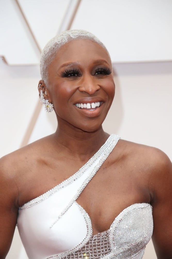 Oscars 2020 Red Carpet #106151422
