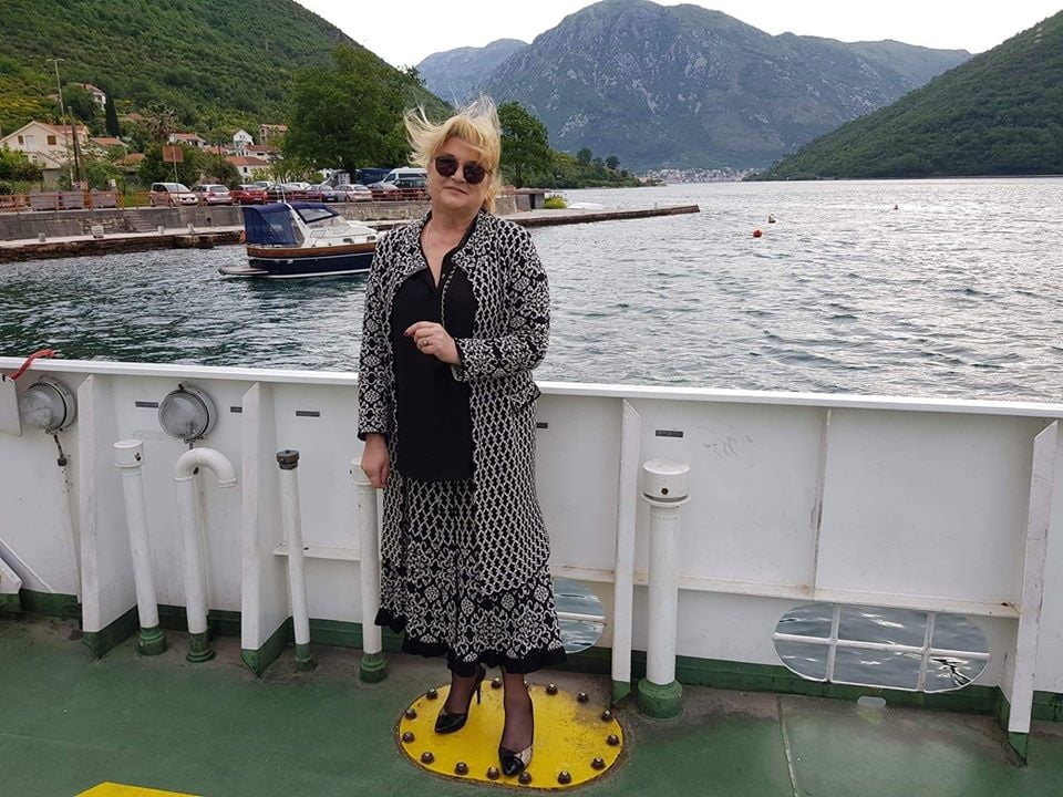 Mezcla madura
 #102938296