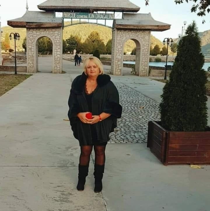 Mature mix #102938403