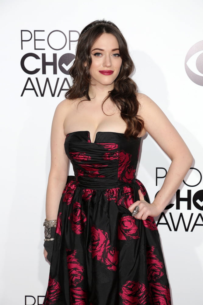 Kat Dennings
 #100549462