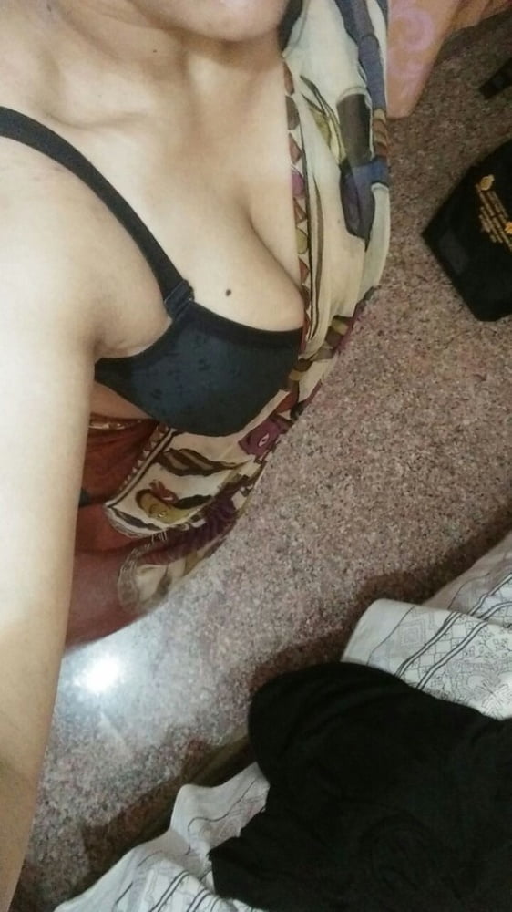 Sexy south indian doctor
 #91687582
