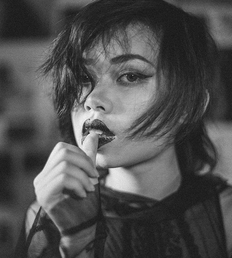 EmotionalBirdy desnuda #108892437