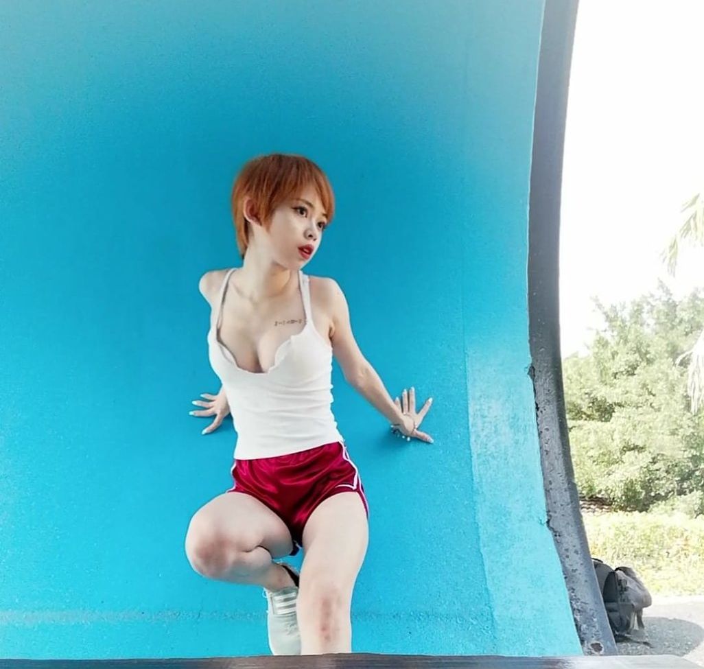 EmotionalBirdy nude #108892571