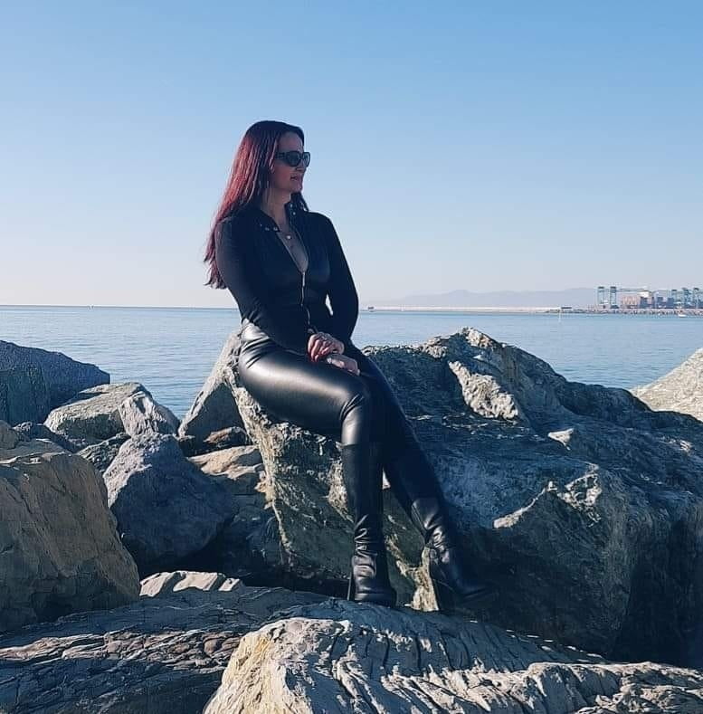 45+ mujer madura
 #104574077