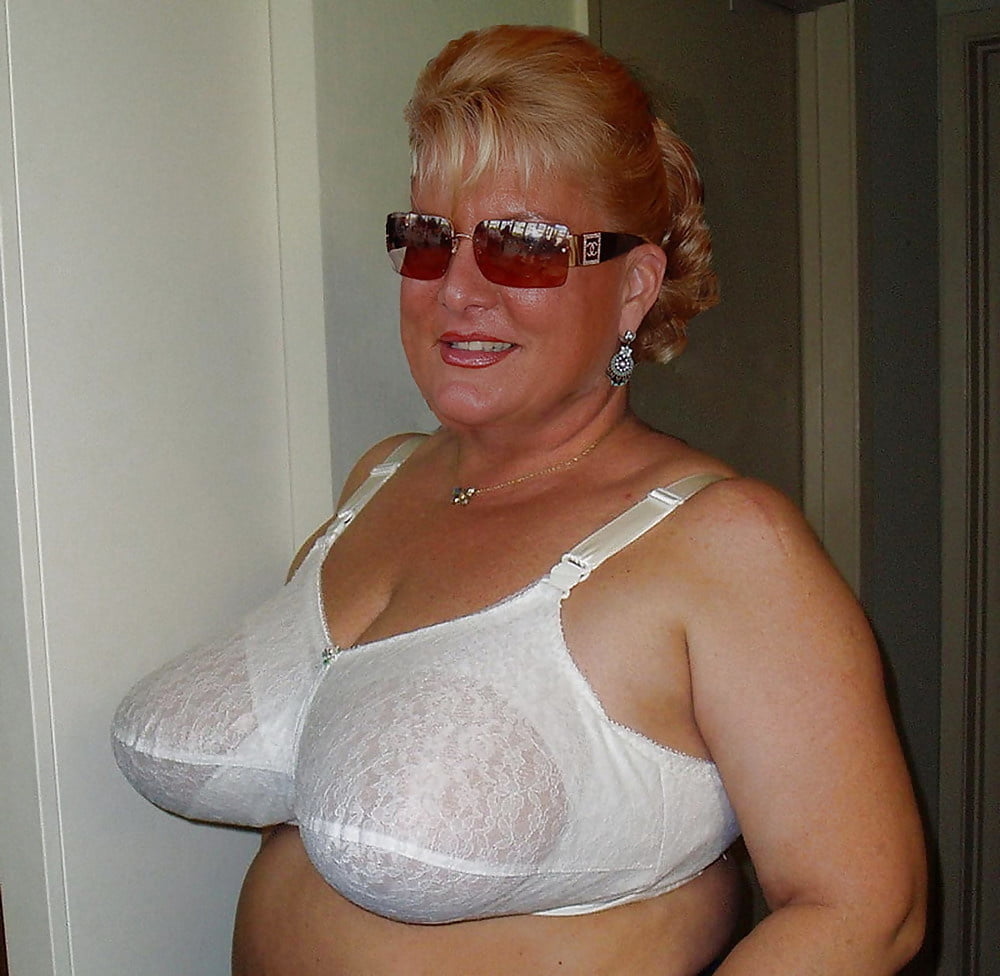 Grannies and Mature - Big boobs in and without bra #93842102