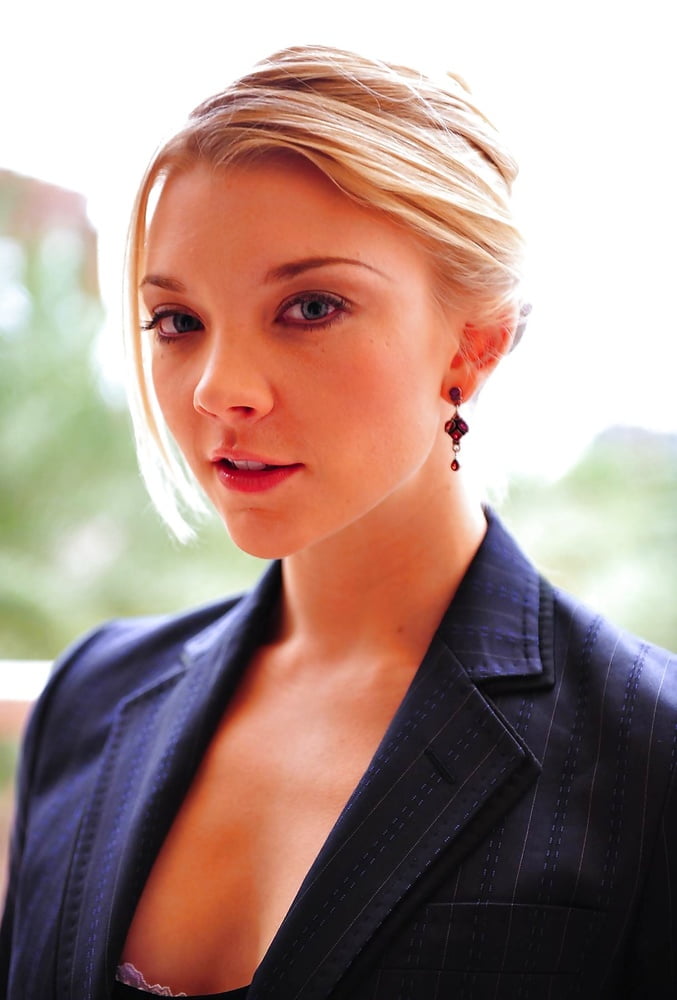 Natalie dormer stroke material
 #89576296