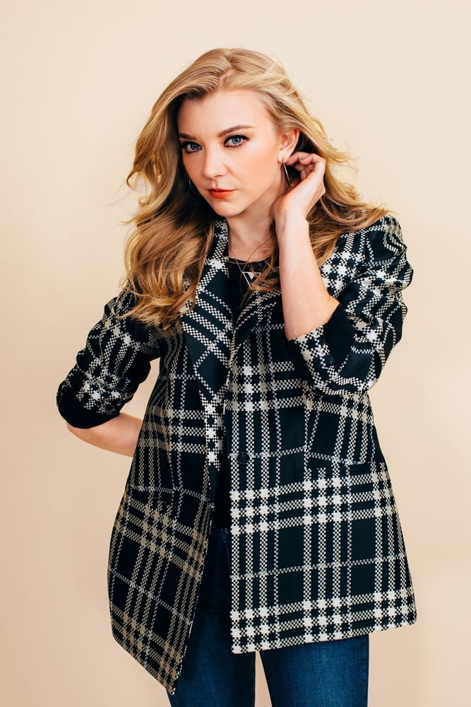 Natalie dormer stroke material
 #89576397