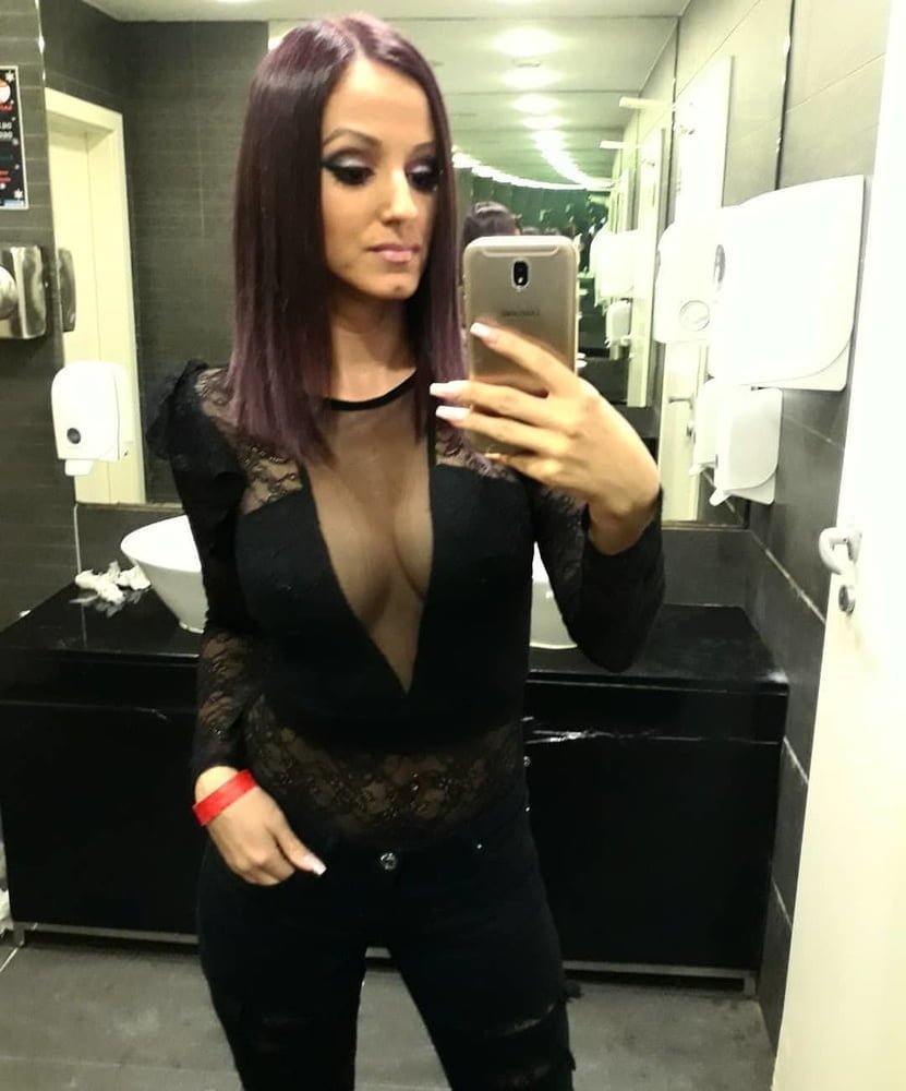 Nena caliente 34
 #92593640