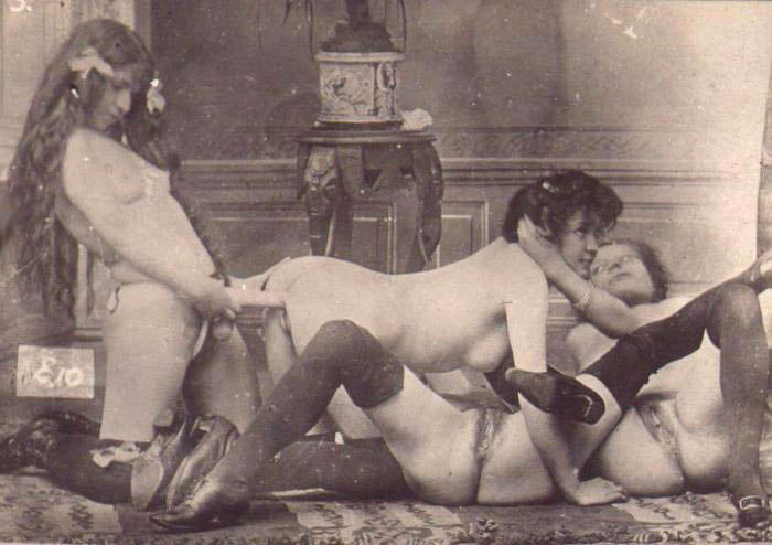 Collection de porno vintage des années 1800
 #95491655