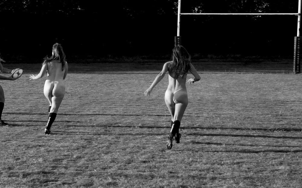 SekushiLover - Female Rugby Team Nude for Charity #92680477