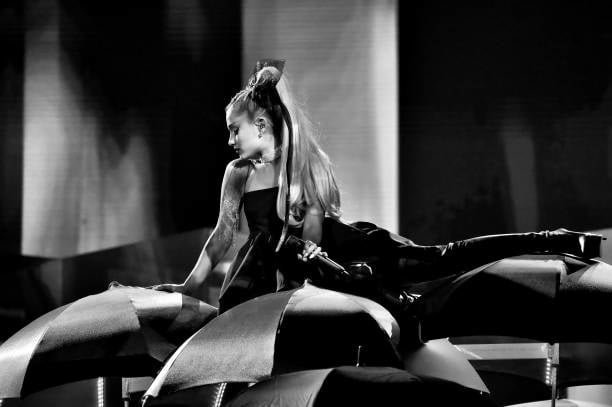 Ariana grande con gli stivali vol 03
 #104947505