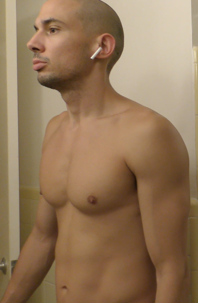 Skinny Guy Gains Muscle #107113680