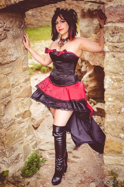 Cosplay-Mädchen 5
 #96393706