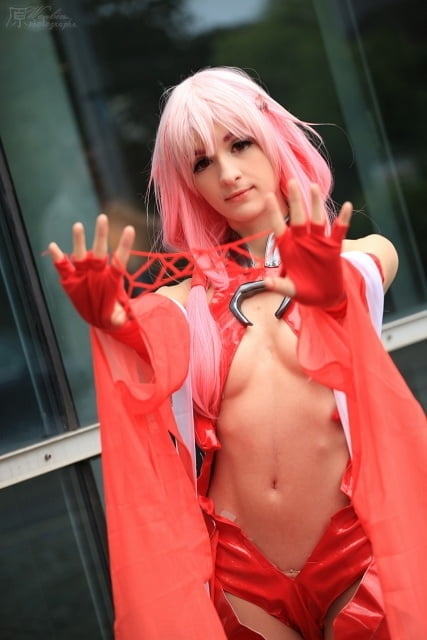 Cosplay-Mädchen 5
 #96393726