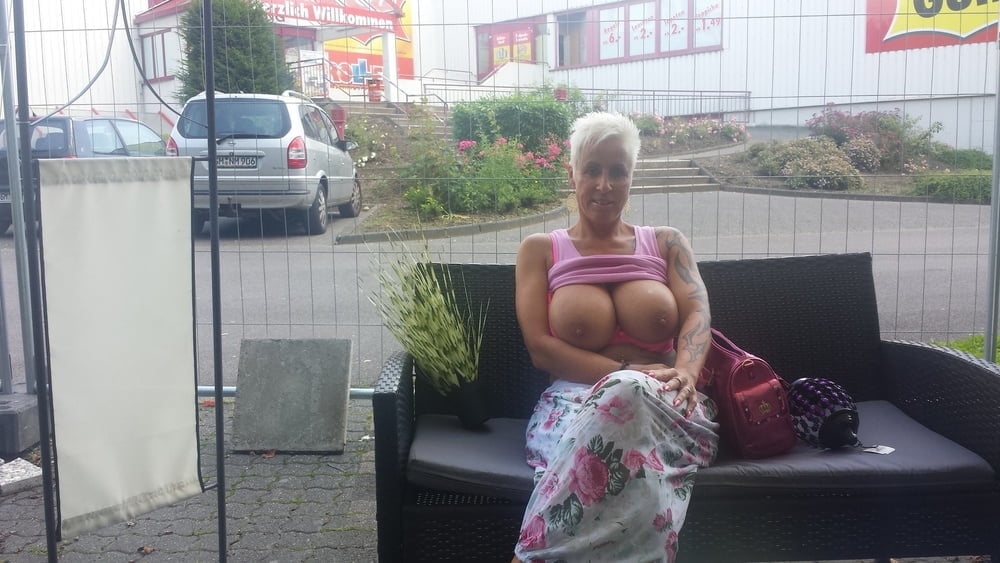 Im Sommer wird sie gefickt #96799061