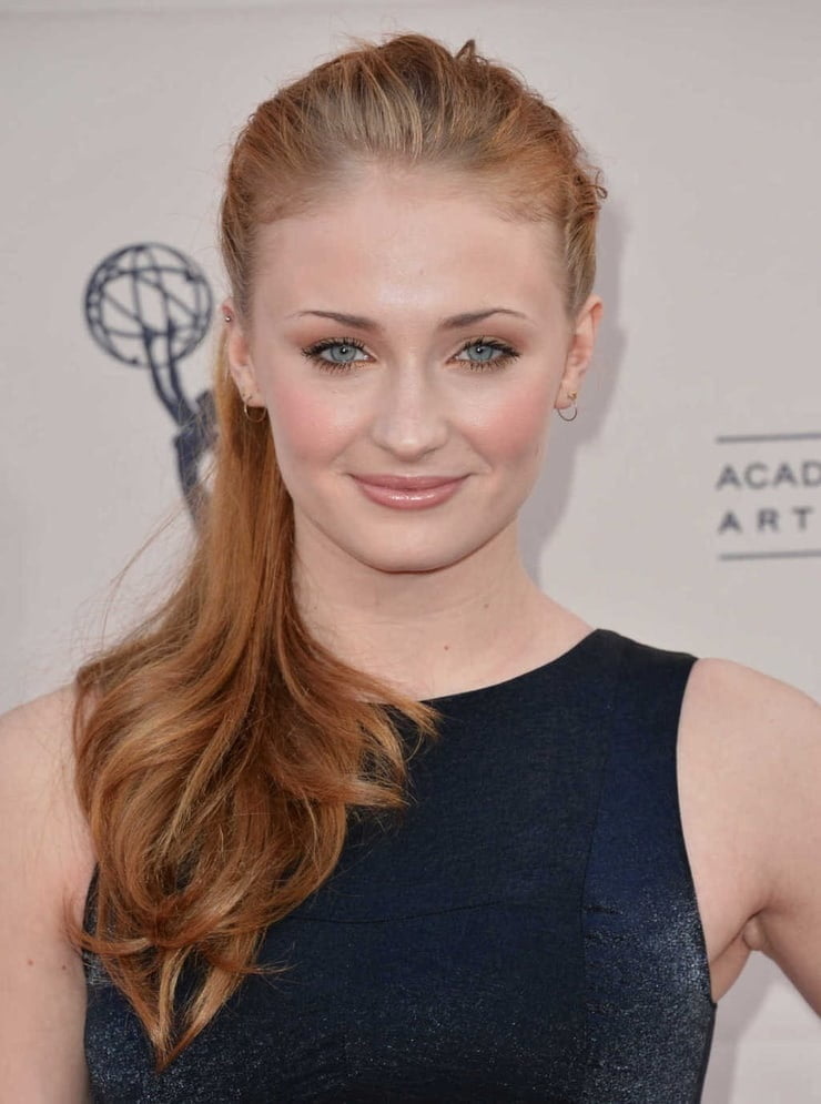 Sophie turner cum trigger
 #82002652