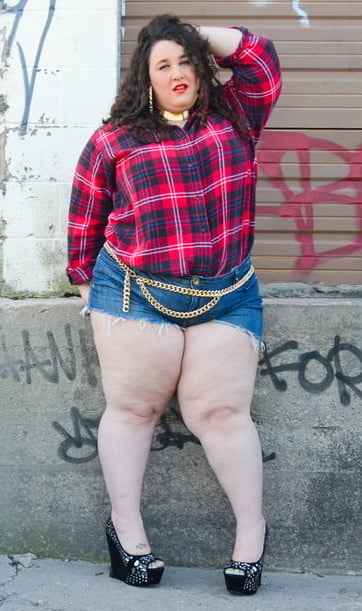 Full thighs in the mini 1486 #94531619