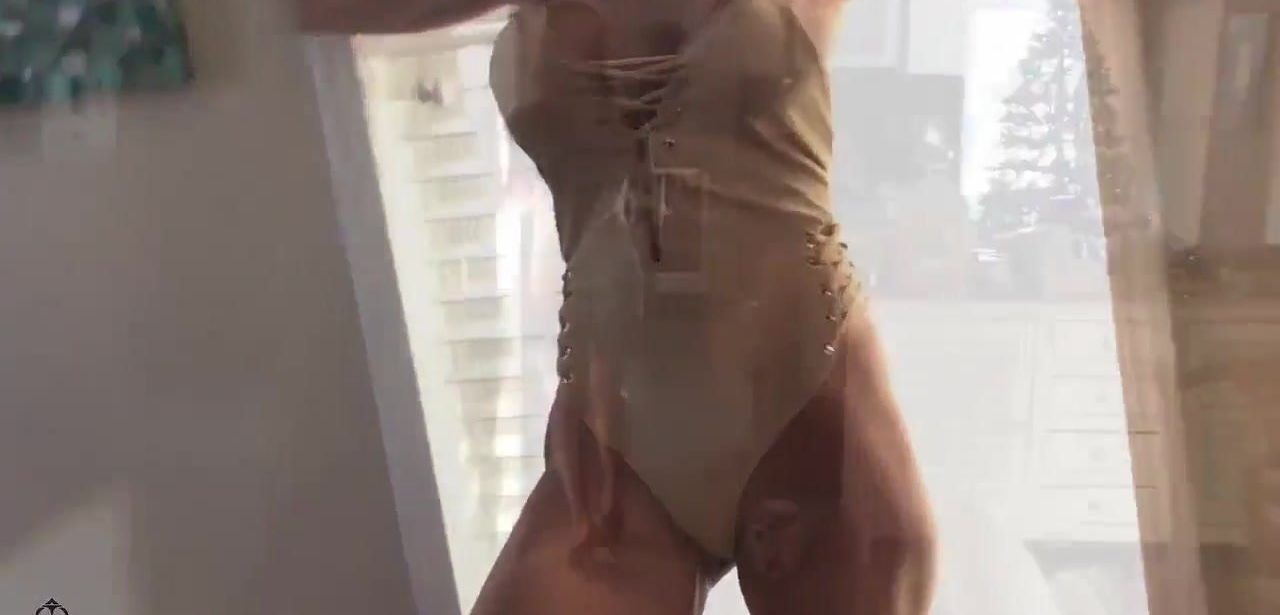 Bansheemoon desnuda #109171803