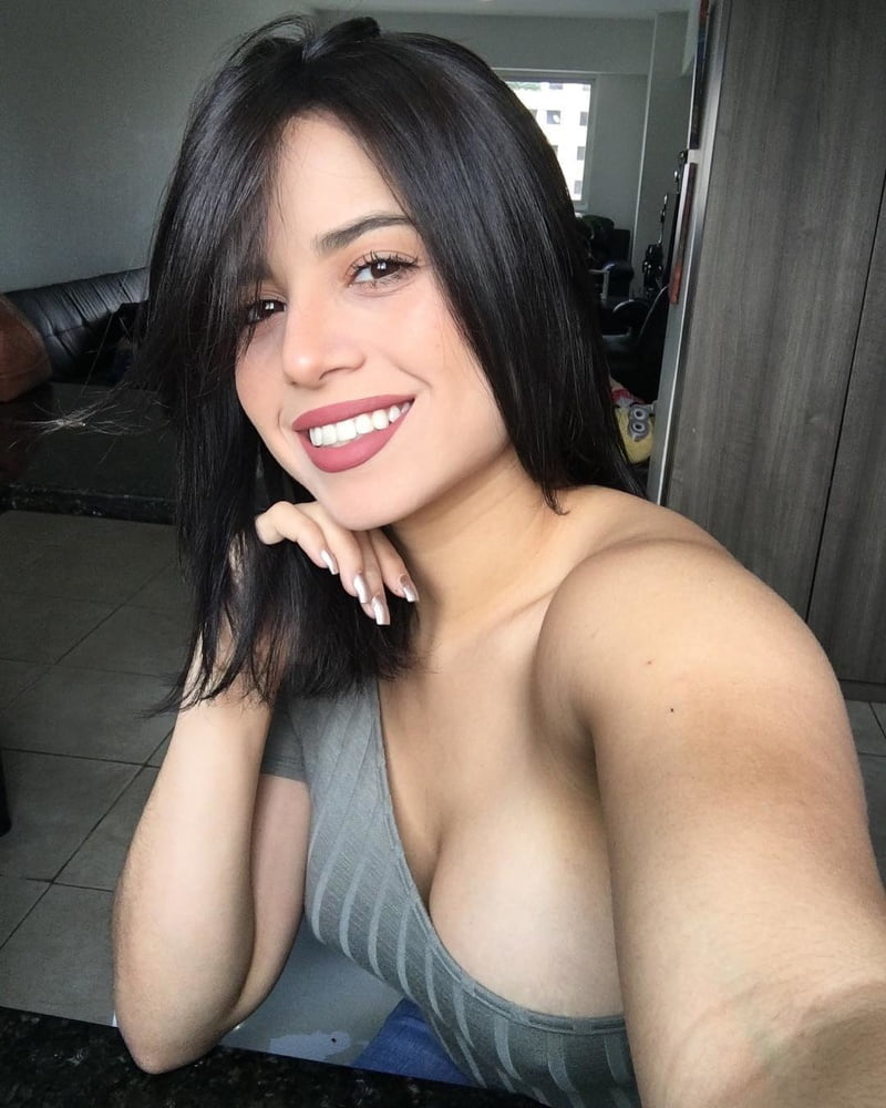 Latina diosa 14
 #96339903