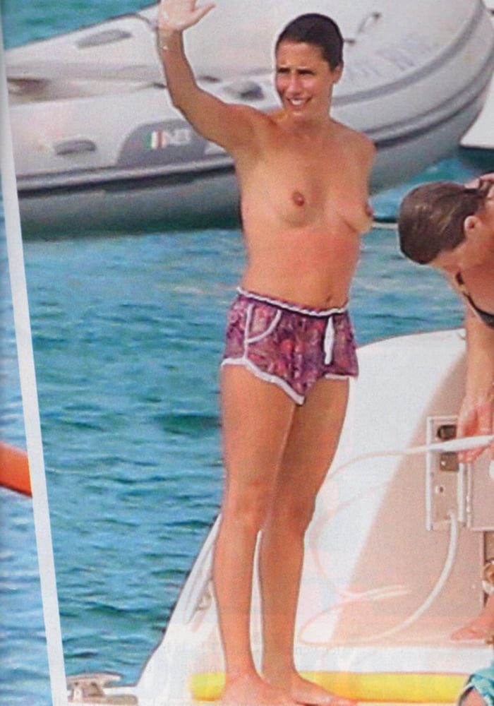 Alessandra sublet heiß
 #95612487