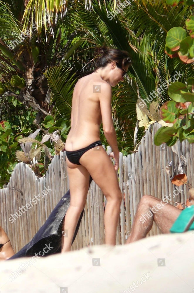 Alessandra sublet heiß
 #95612502