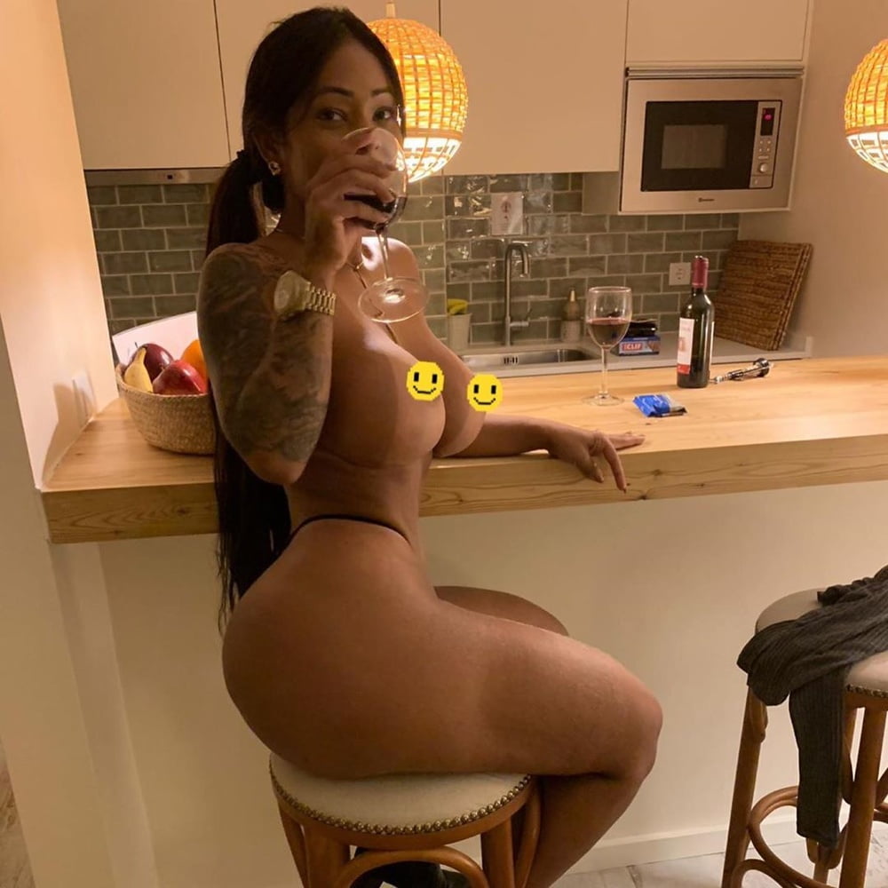 morena safada #80042309