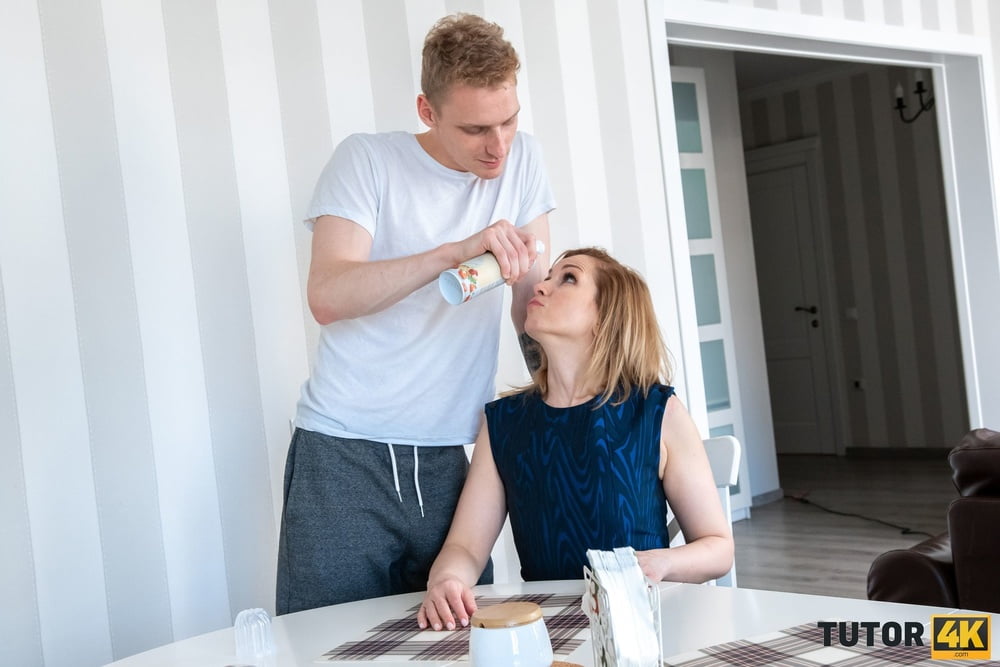 Je n'ai pas réussi à me préparer pour un examen... je dois avaler ma crème !
 #106759420