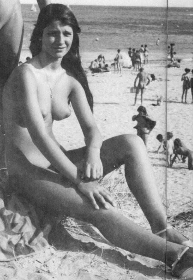 Vintage Nudisten 29
 #91118021