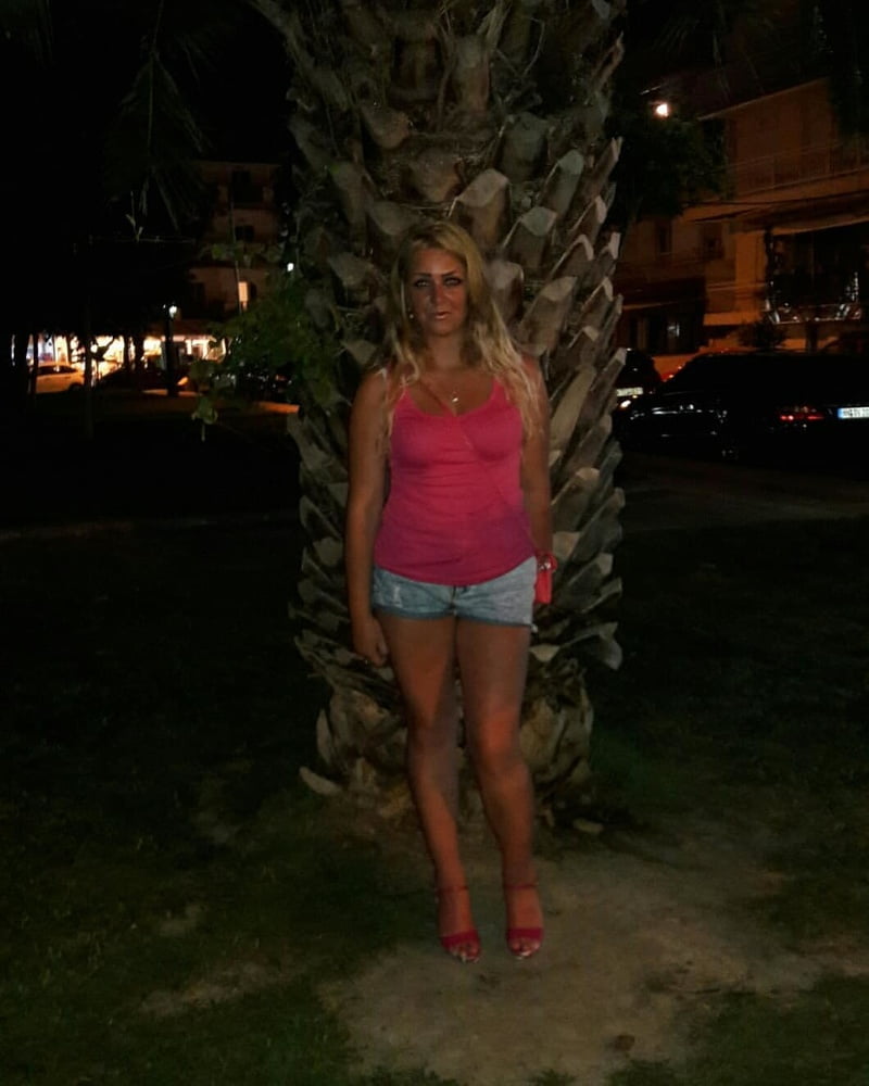 Serbian slut blonde girl big natural tits Jelena Dzipkovic #99002033