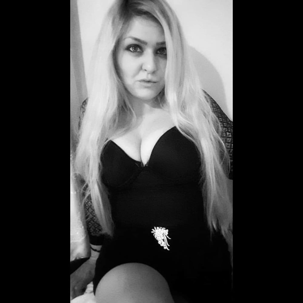 Serbian slut blonde girl big natural tits Jelena Dzipkovic #99002075