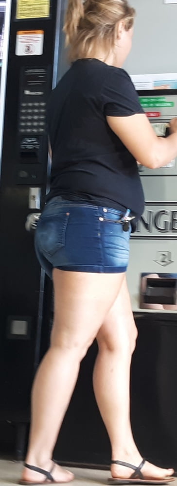 Big butts and big guts #91444793