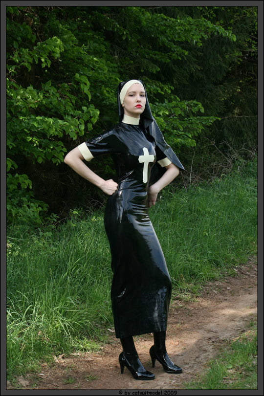 Latex Beine
 #105346309