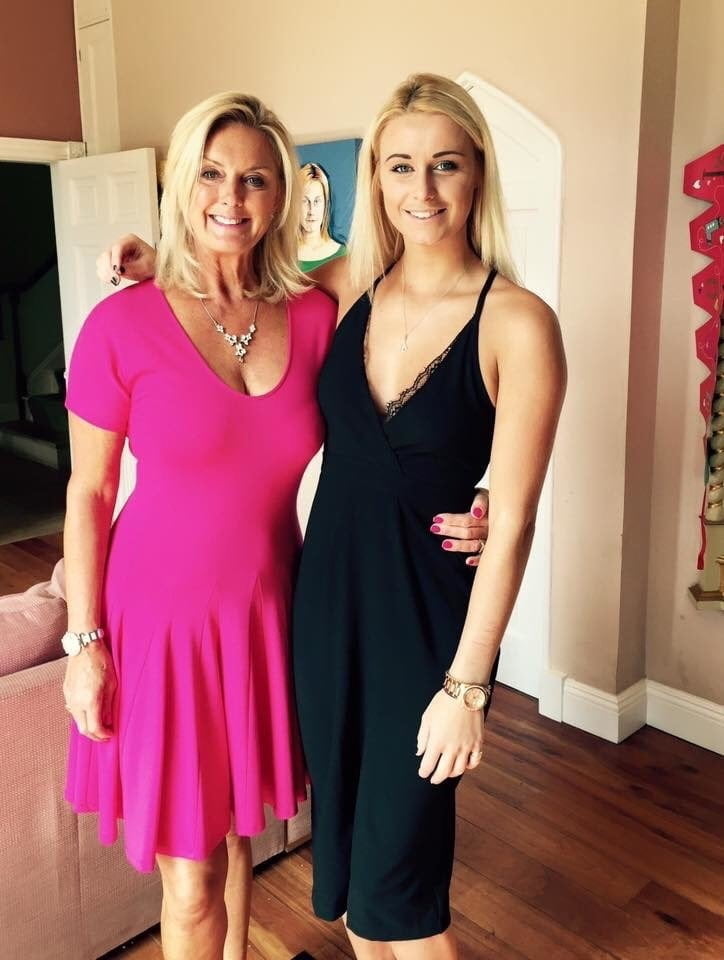 Wählen Sie eine (oder mehrere) 6
 #92674825