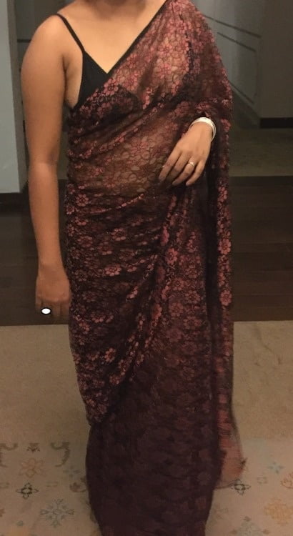 Sexy desi Frau saree mit BH
 #98735729