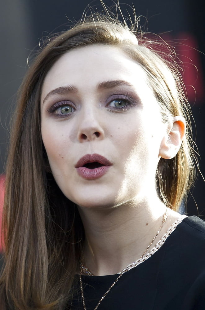 Elizabeth Olsen cum target
 #91690304